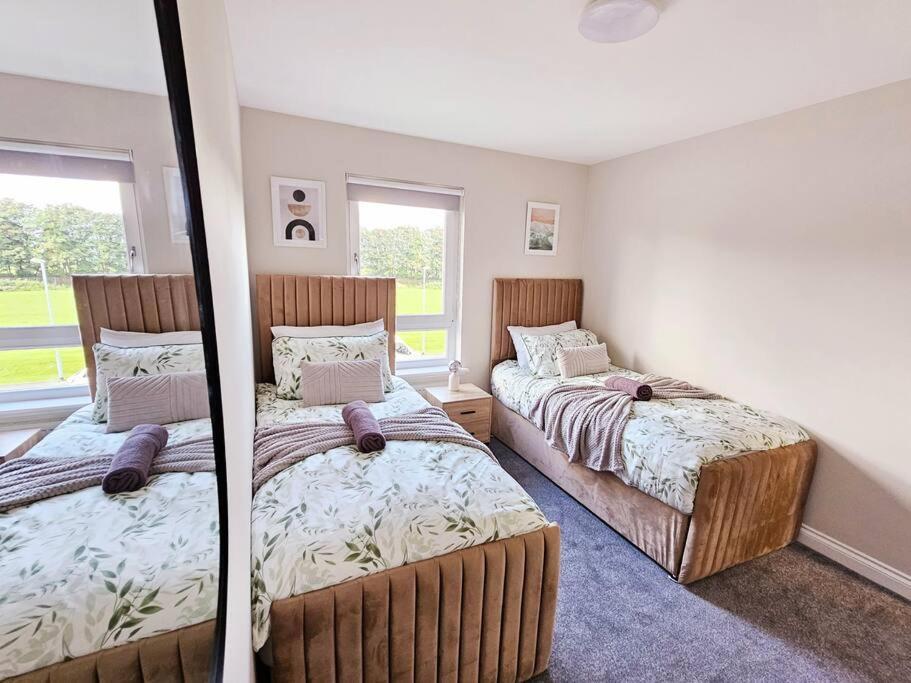Casa vacanze Modern 5 Bedroom Townhouse With Free Parking